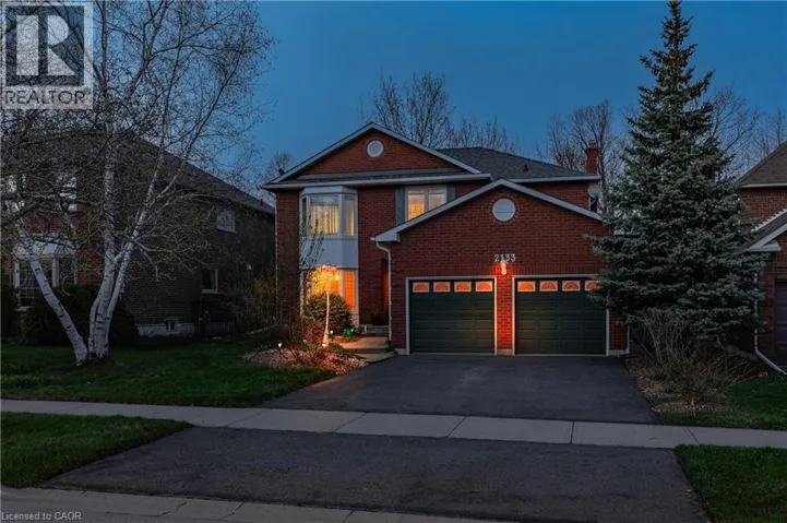 2133 GRAND Boulevard, Oakville, Ontario L6H5M3