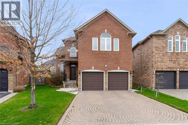 2141 WOODGATE Drive, Oakville, Ontario L6M4E1