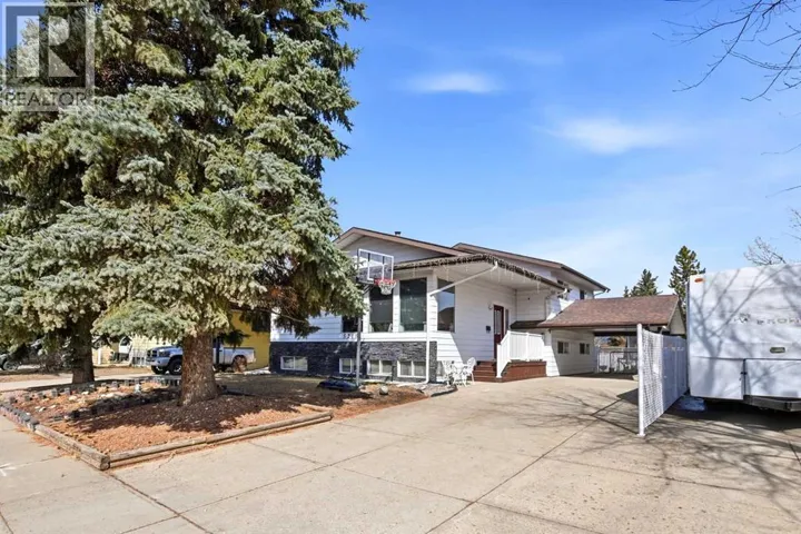 5218 Silverthorn Road, Olds, Alberta T4H1B1