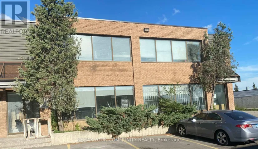 8-9 - 425 EDDYSTONE AVENUE, Toronto (Glenfield-Jane Heights), Ontario M3N1H8