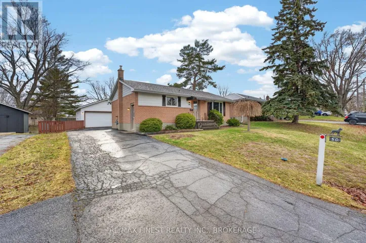 30 OXFORD CRESCENT, Loyalist (Amherstview), Ontario K7N1P9
