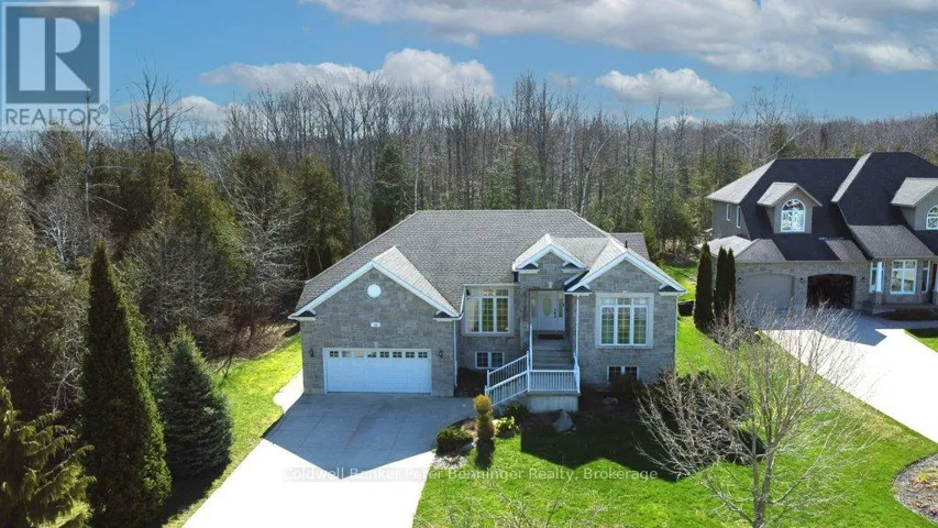 196 BIRCHWOOD AVENUE, Kincardine, Ontario N0G2T0