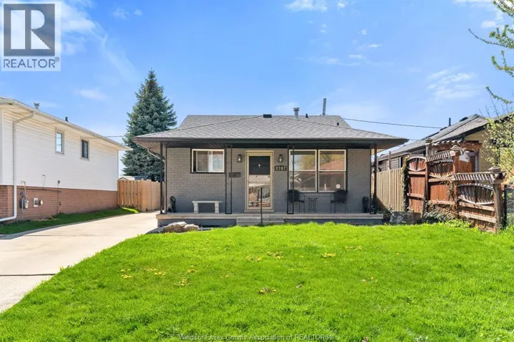 2707 ALEXIS ROAD, Windsor, Ontario N8W4A1