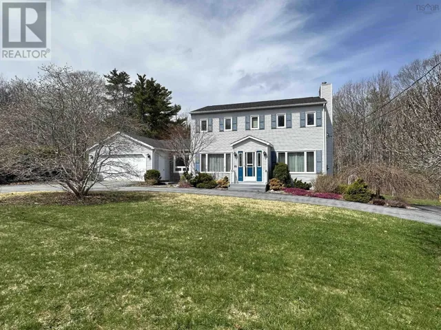 46 Old Falls Road, Liverpool, Nova Scotia B0T1K0