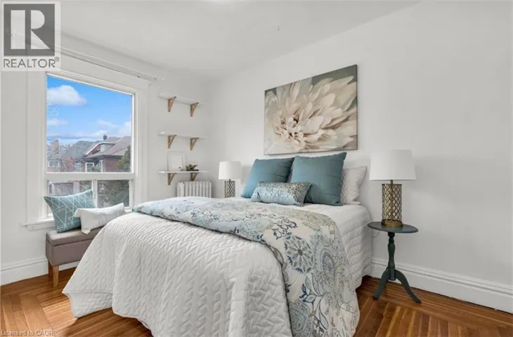 100 DUNSMURE Road Unit# 2, Hamilton, Ontario L8M1S4