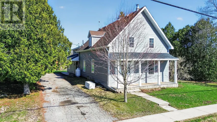 13 KING STREET, Rideau Lakes, Ontario K0E1G0