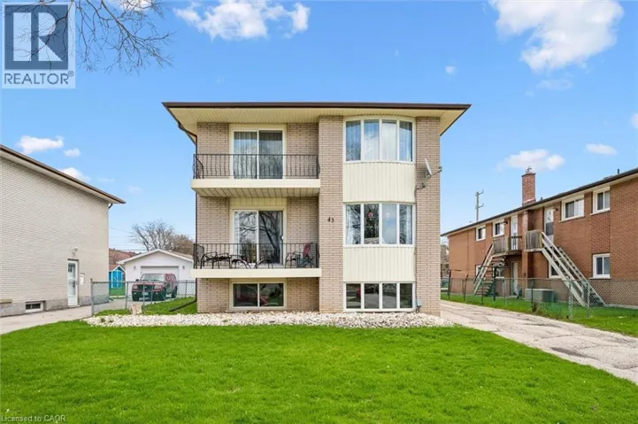 43 SECORD Avenue Unit# 1, Kitchener, Ontario N2B2L3