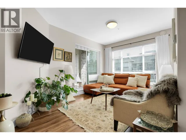 304 2495 WILSON AVENUE, Port Coquitlam, British Columbia V3C0E4