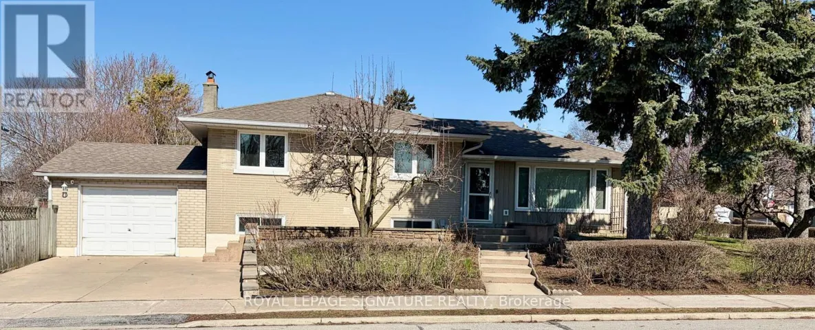 1 CHARLEMONT CRESCENT, Toronto (Tam O'Shanter-Sullivan), Ontario M1T1M3