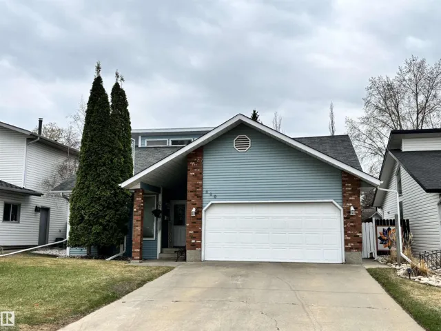 660 VILLAGE DR, Sherwood Park, Alberta T8A4N9