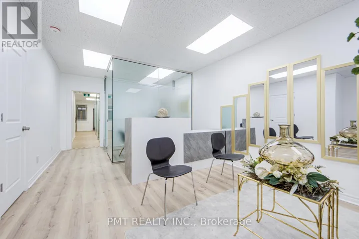 1092 BATHURST STREET, Toronto (Annex), Ontario M5R3G9