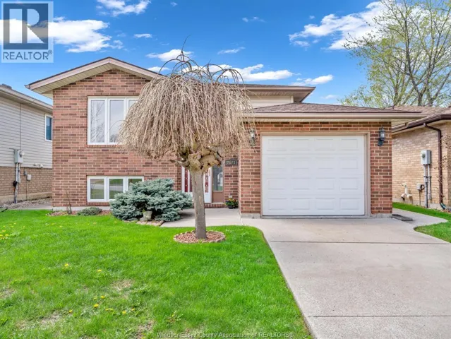 2621 ALLYSON AVENUE, Windsor, Ontario N8W5N7