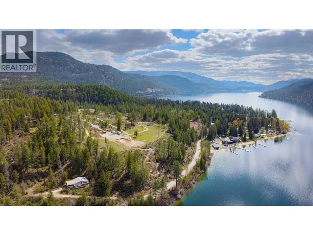 Lot B MCRAE Road, Christina Lake, British Columbia V0H1E0