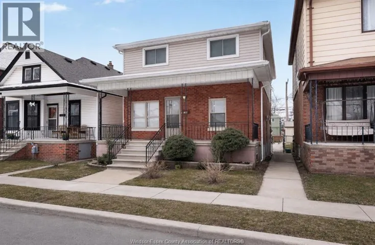 907 GLADSTONE AVENUE Unit# MAIN, Windsor, Ontario N9A2R5