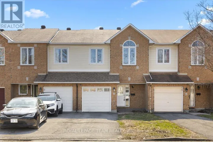 8 CROWNRIDGE DRIVE, Ottawa, Ontario K2M2M8