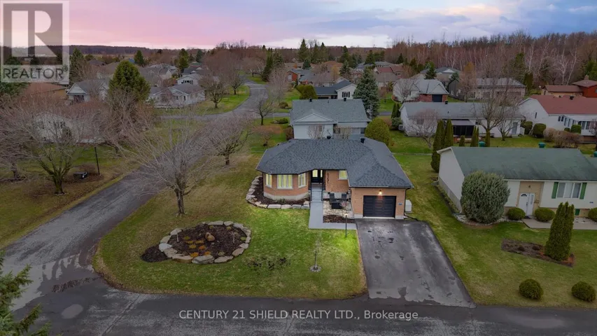 6291 MACLEAN COURT, South Glengarry, Ontario K0C1E0