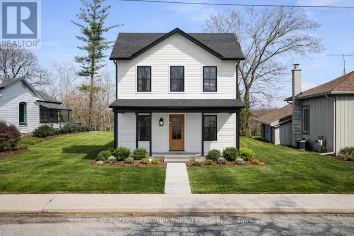 32 WASHINGTON STREET, Brant (Paris), Ontario N3L2A5