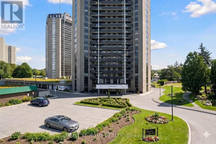 1708 - 900 DYNES ROAD, Ottawa, Ontario K2C3L6