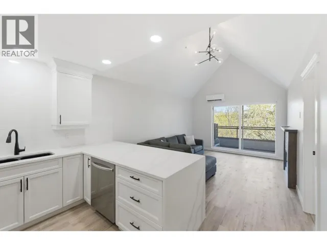 1965 Pandosy Street Unit# 309, Kelowna, British Columbia V1Y1R9