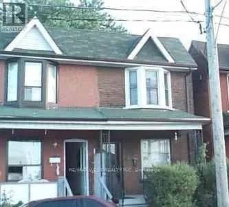 35 PATON ROAD, Toronto (Dovercourt-Wallace Emerson-Junction), Ontario M6H1R7