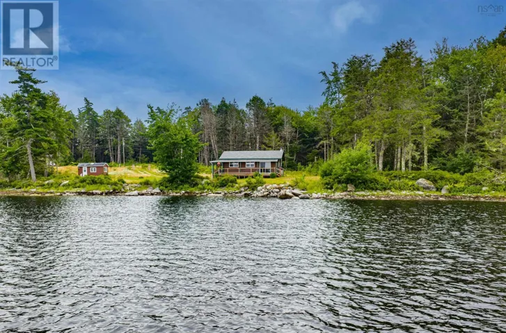 225 Hemlock Haven, Lower Ohio, Nova Scotia B0T1W0