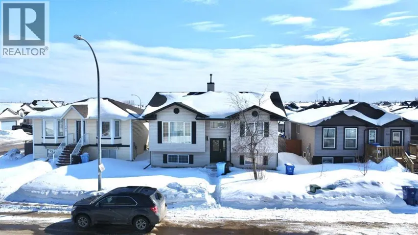 106 Atkinson Lane, Fort McMurray, Alberta t9j1g8