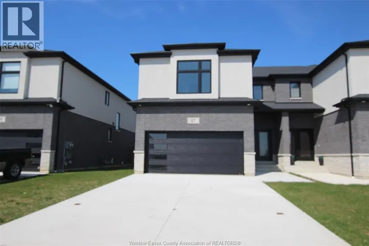 87 EAGLE, Leamington, Ontario N8H0A5