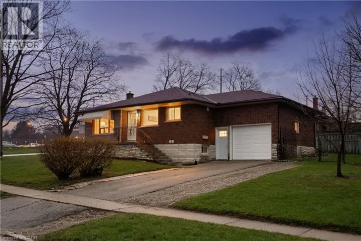 23 KNIGHTSWOOD Boulevard, Guelph, Ontario N1E3W3