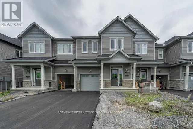 130 MAIN HALYARD LANE, Ottawa, Ontario K2J7B6