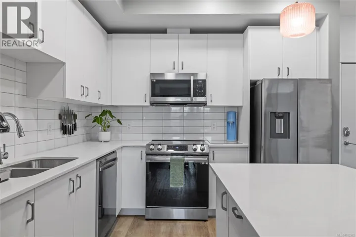 109W 140 Jensen Ave W, Parksville, British Columbia V9P0H7