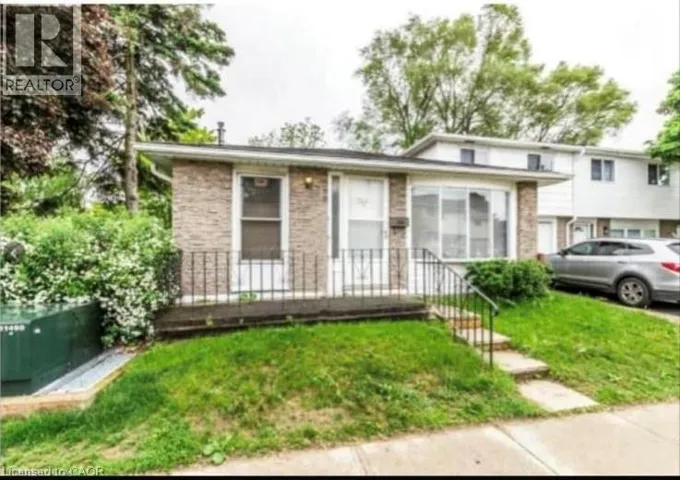 744 PARKVIEW Crescent, Cambridge, Ontario N3H4X8