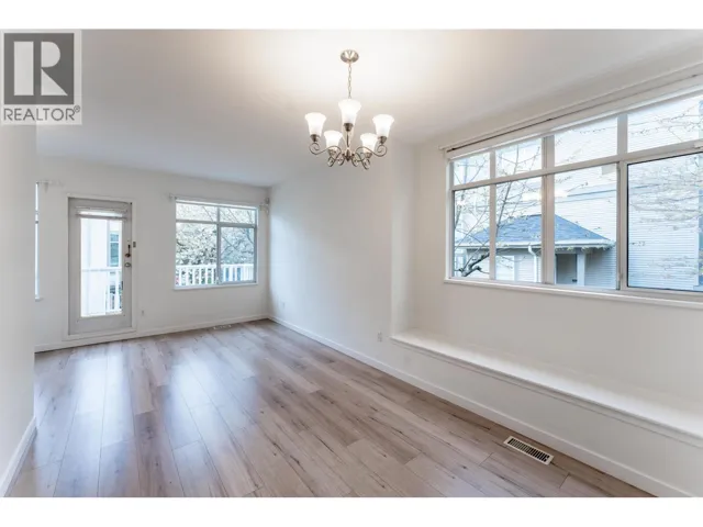 8 6111 NO. 1 ROAD, Richmond, British Columbia V7C1T4