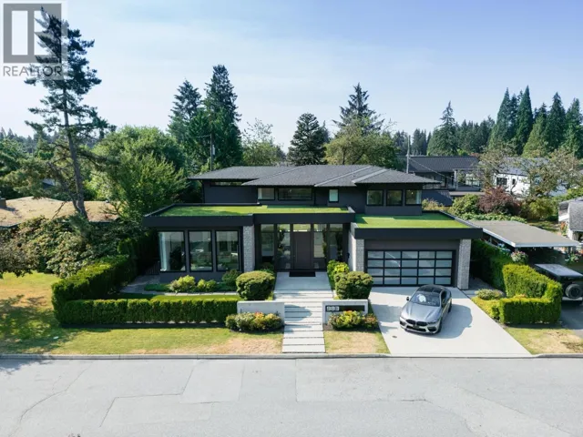 983 TUDOR AVENUE, North Vancouver, British Columbia V7R1X6