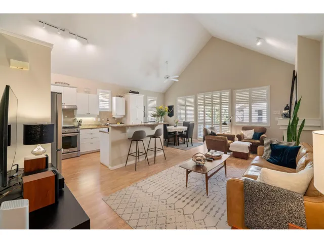 25 2588 152 STREET, Surrey, British Columbia V4P3H9
