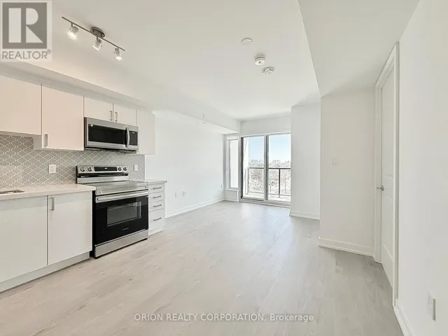 617 - 556 MARLEE AVENUE, Toronto (Yorkdale-Glen Park), Ontario M6B0B1