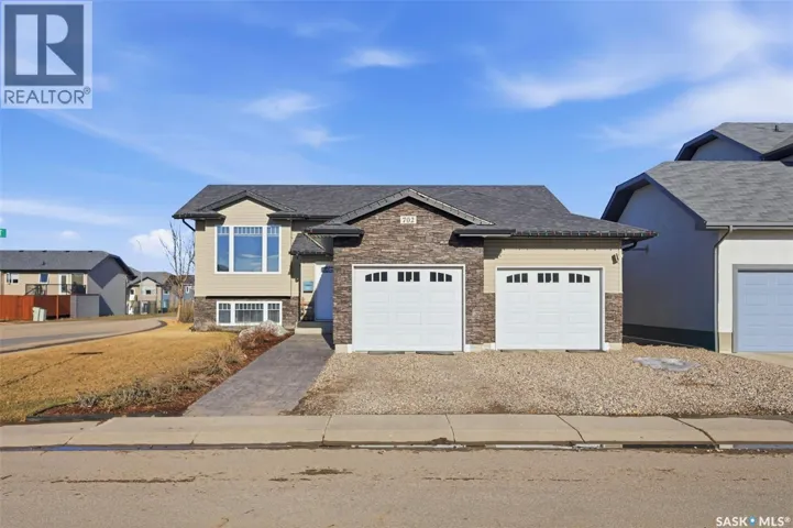 702 Janeson COURT, Warman, Saskatchewan S0K4S2