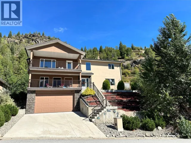 8121 BIRCHWOOD Drive, Trail, British Columbia V1R4Y3