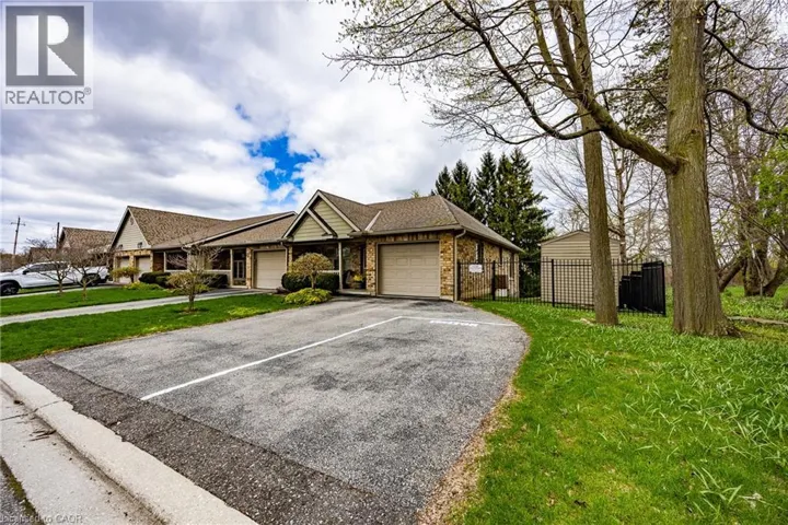 93 ELMHURST Avenue Unit# 8, Simcoe, Ontario N3Y3G1