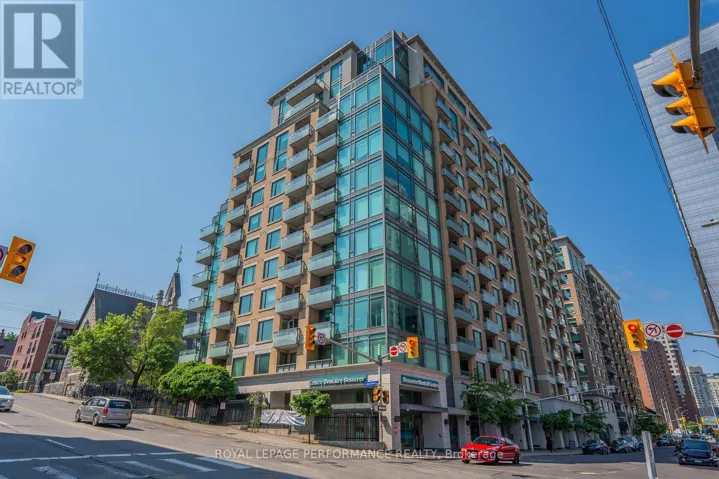 1504 - 238 BESSERER STREET, Ottawa, Ontario K1N6B1