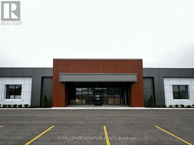 9 - 37 STOFFEL DRIVE, Toronto (West Humber-Clairville), Ontario M9W6A8