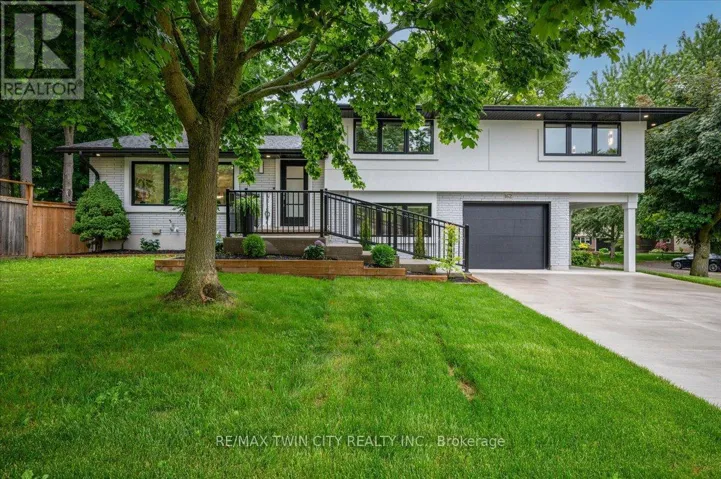 162 GREENBROOK DRIVE, Kitchener, Ontario N2M4J7