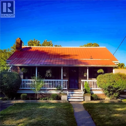 34 CHRISTOPHER Drive, Cambridge, Ontario N1R4R4