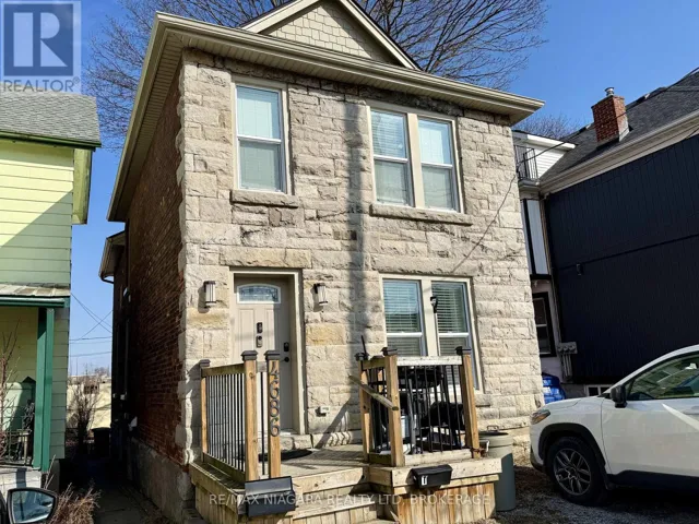 UNIT 2 - 4686 ZIMMERMAN AVENUE, Niagara Falls (Downtown), Ontario L2E3M6