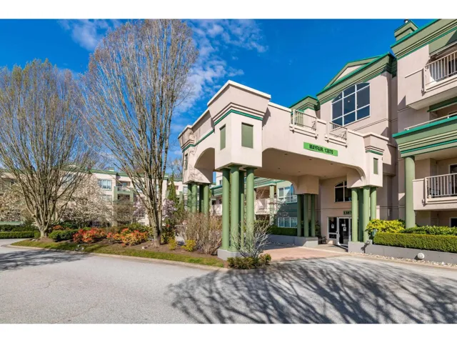 402 13870 70 AVENUE, Surrey, British Columbia V3W0R9