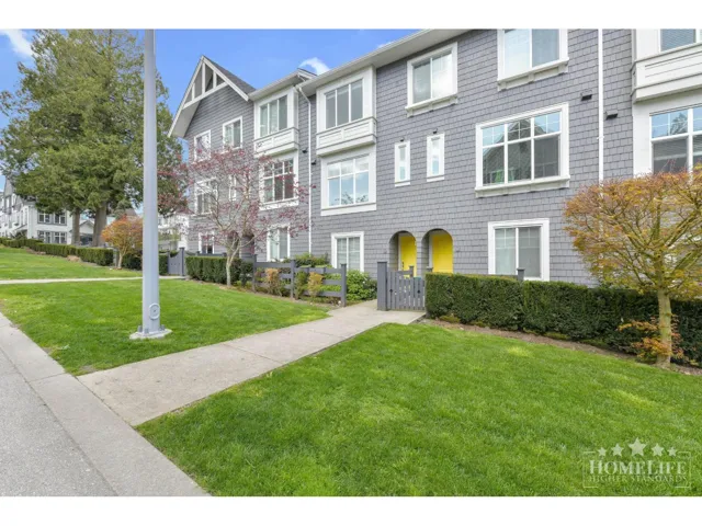 52 8168 136A STREET, Surrey, British Columbia V3W2Z6