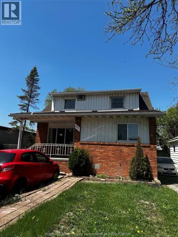 542 CHARLES, Windsor, Ontario N8X3G3