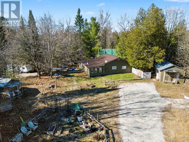 176 CLYDE LANE, Lanark Highlands, Ontario K0G1K0