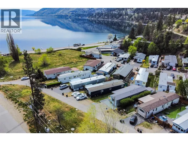 6711 Hwy 97 South Highway Unit# 5, Peachland, British Columbia V0H1X9