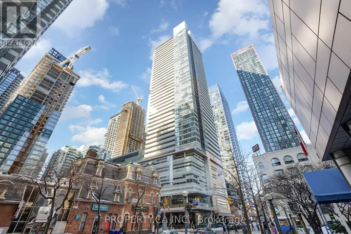 1701 - 80 JOHN STREET, Toronto (Waterfront Communities), Ontario M5V3X4