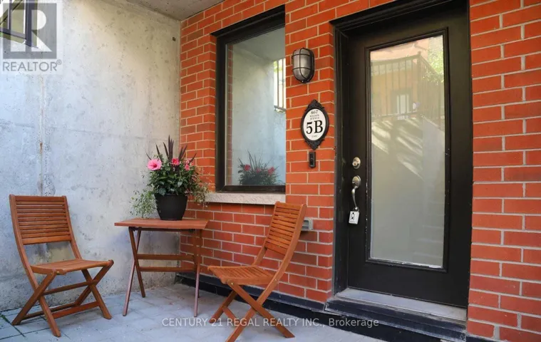 5B - 867 WILSON AVENUE, Toronto (Downsview-Roding-CFB), Ontario M3K0A4